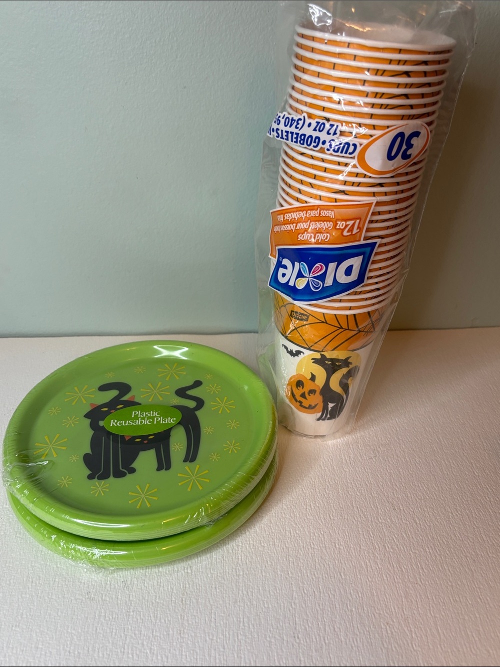 Halloween Plastic Plates and Dixie Cold Cups featuring Black Cat